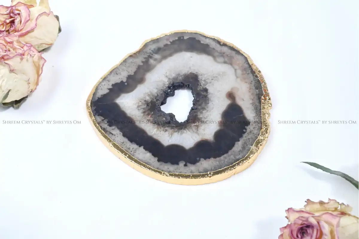 Black Agate Coaster 2 – Shreem Crystals