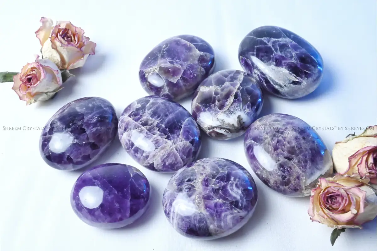 Amethyst Palm Stone – Shreem Crystals