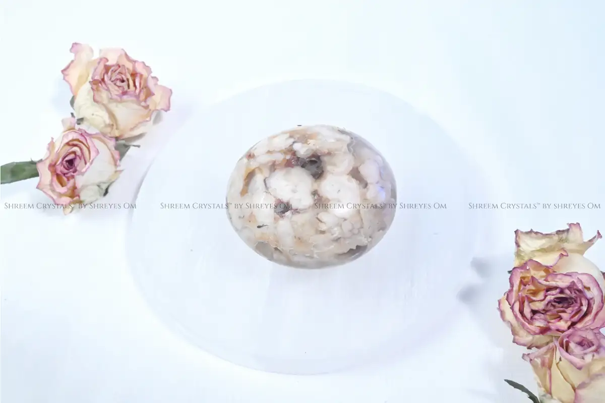 Flower Agate Palm Stone
