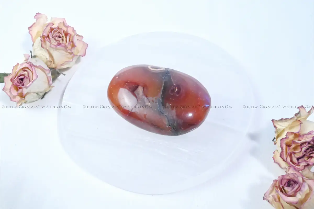Red Carnelian Palm Stone