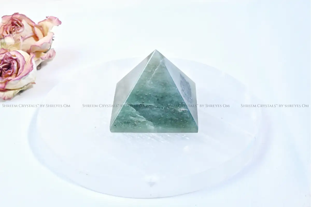 Green Aventurine Pyramid 2 – Shreem Crystals